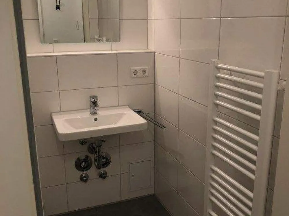 Möbliertes Studentenapartment mit Einbauküche