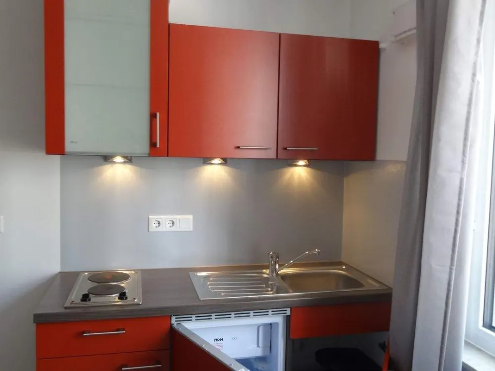 Möbliertes Studentenapartment mit Einbauküche