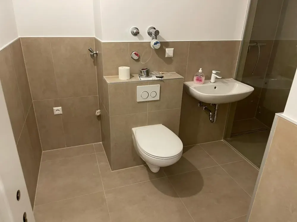 Schöne und helle 2,5 Zimmer Wohnung