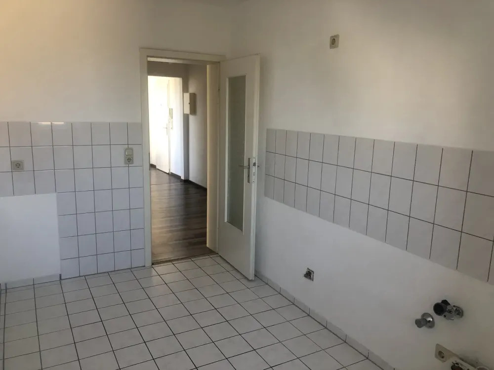 3 - ZIMMER WOHNUNG IN VOLMERSWERTH VON PRIVAT