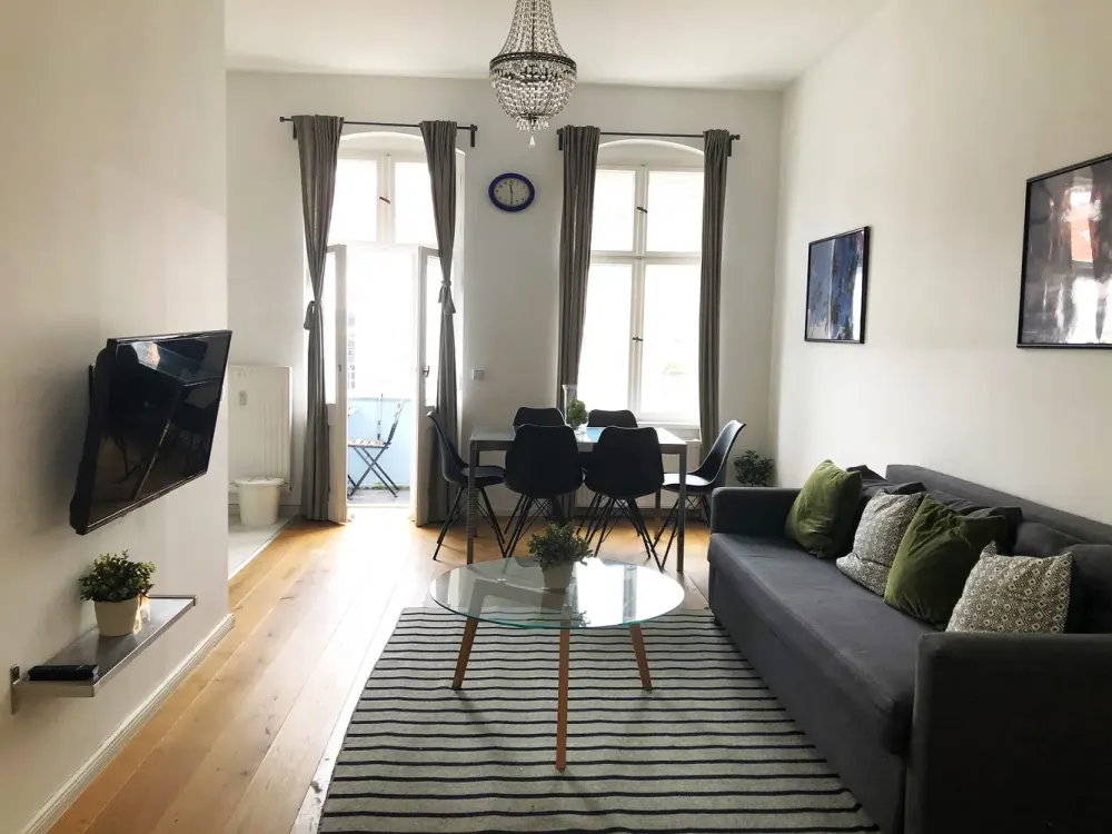 Fully furnished 3-room apartment for rent in Wedding