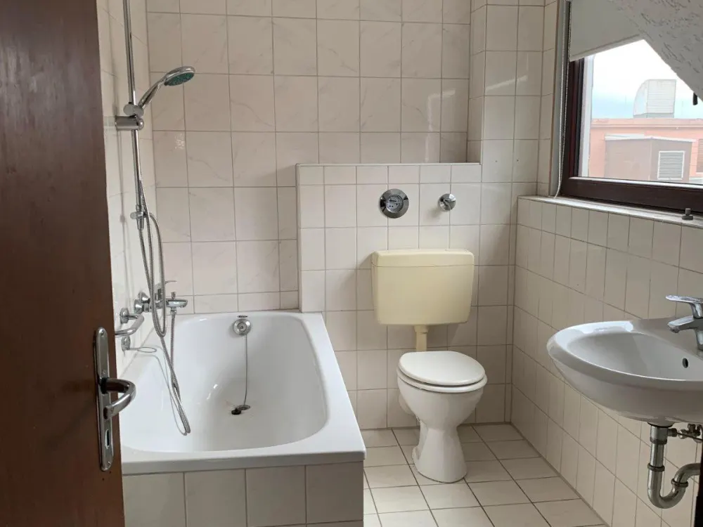 Gemütliche geräumige Dachgeschosswohnung