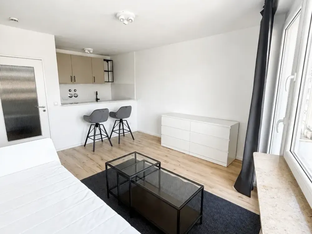 Möbliertes Apartment mit Balkon & Aufzug in der Kölner Südstadt