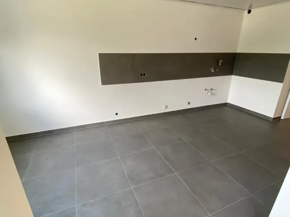 Exklusive und moderne 3-Zimmer-Wohnung mit großen Balkon zentral in Monheim