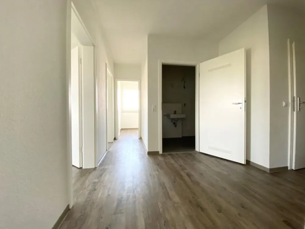Renvovierte 3-Zimmer Wohnung *Aufzug vorhanden*