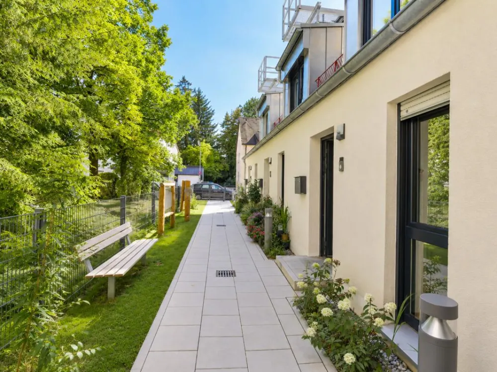 ERSTBEZUG! Exklusive 2,5-Zimmer-Maisonettewohnung mit Townhouse-Feeling
