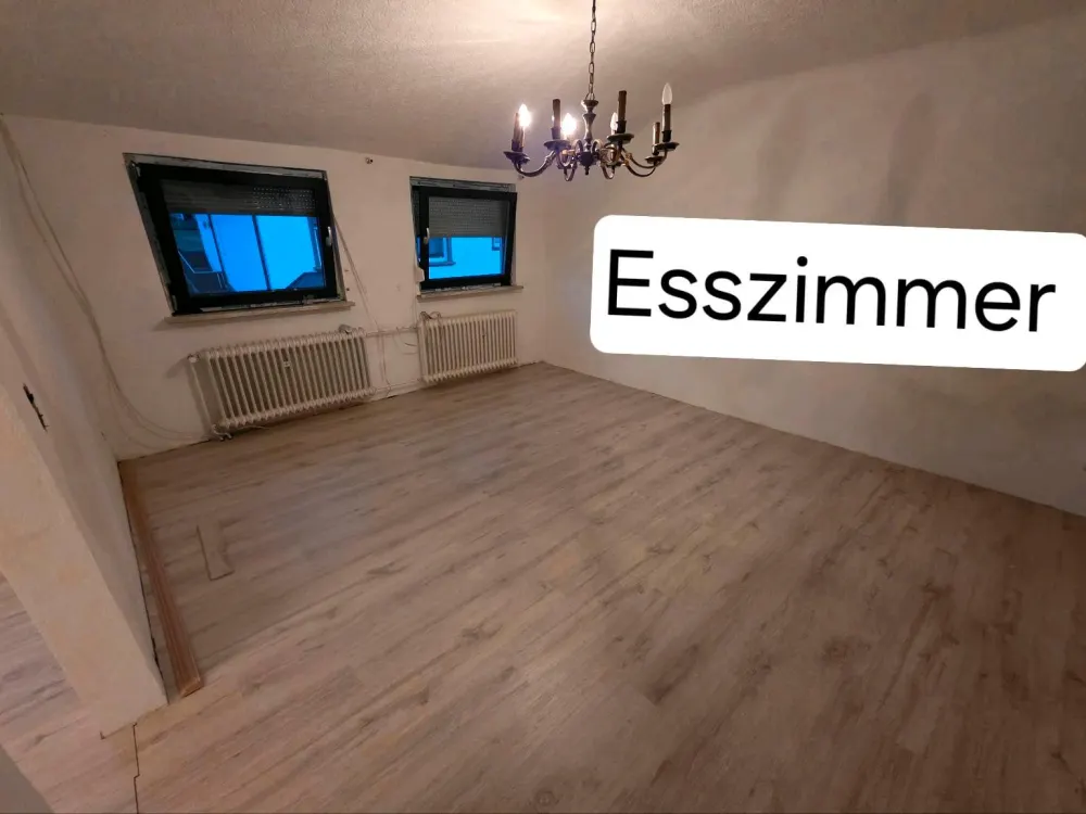 2,5/3 ZKB mit Balkon in Wiesbach