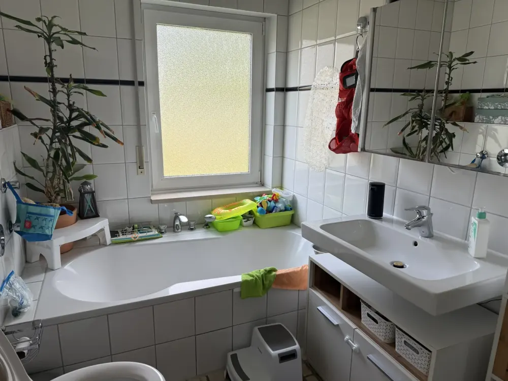4-Zimmer-Wohnung mit Terrasse in Spardorf