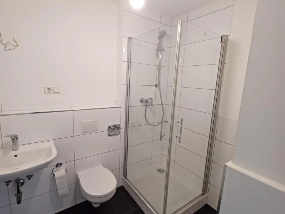 Helle 2-Zimmer-Wohnung mit Balkon im 2. OG in Köln - provisionsfrei
