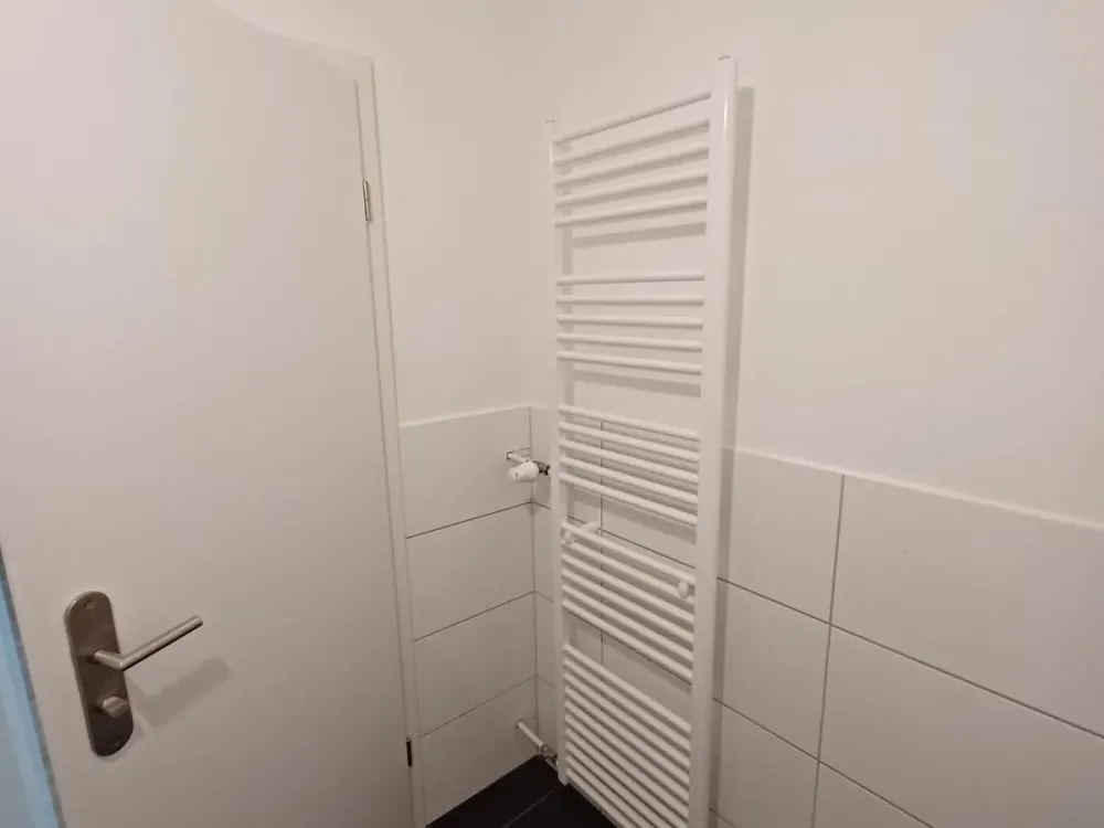 Helle 2-Zimmer-Wohnung mit Balkon im 2. OG in Köln - provisionsfrei
