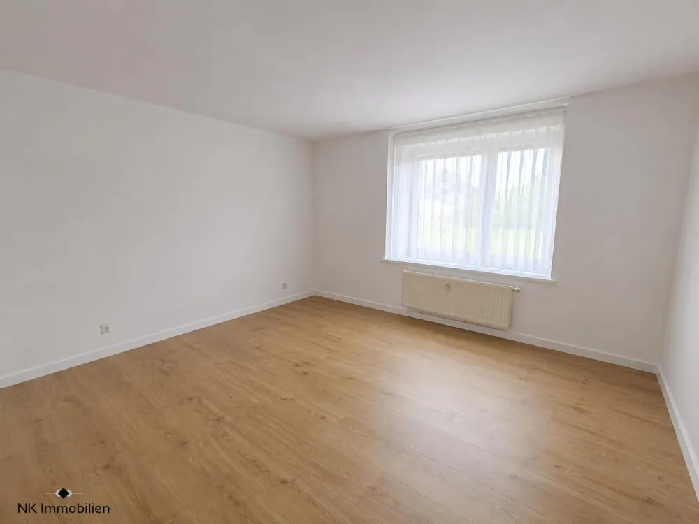 ++ moderne 3-Raum Wohnung bei Leipzig - mit Tageslichtbad & Stellplatz - beschaulich gelegen ++