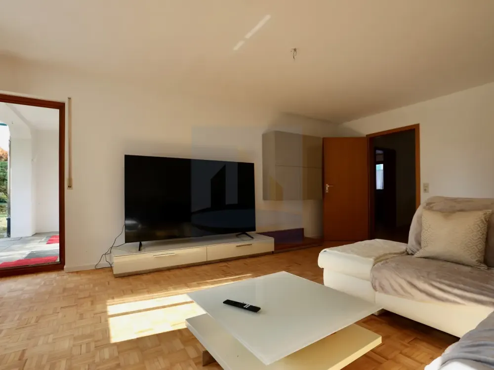 Furnished Ground Floor Apartment in Salem, 105 m², 2 Terraces, Underground Parking, Limited Until 30.09.2027