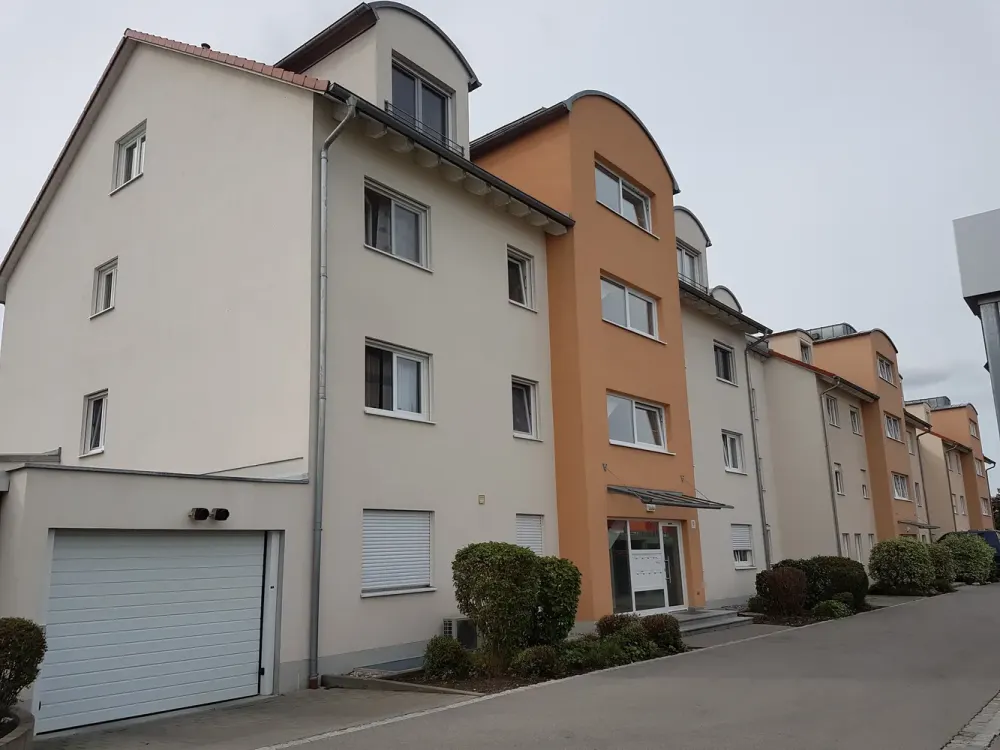 Traumhafte 3-Zimmerwohnung mit 24 qm Terrasse und Blick auf die Dachauer Altstadt