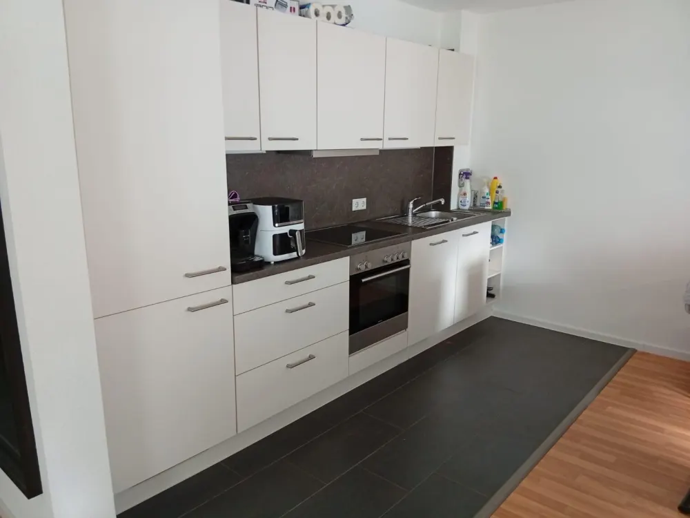 2 Zimmer- Wohnung im OG