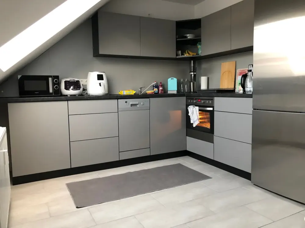 Helle 2-Zimmer Maisonette Wohnung mit Balkon in Bornheim Widdig