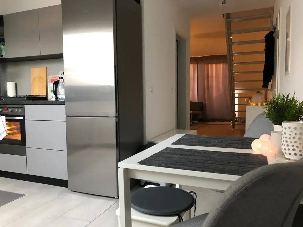 Helle 2-Zimmer Maisonette Wohnung mit Balkon in Bornheim Widdig