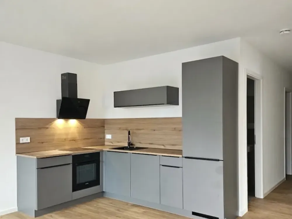 Erstbezug mit Weitblick: 3-Zimmer-Penthouse mit zwei Dachterrassen und Tiefgaragenstellplatz