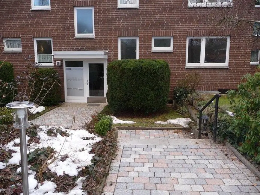 2ZiWhg 58 m² 900 € warm Großhansdorf EG Terrasse ruhig TG