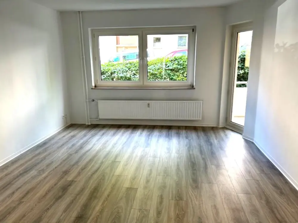 Neues Zuhause. Neue Geschichten. / New home. New stories.
