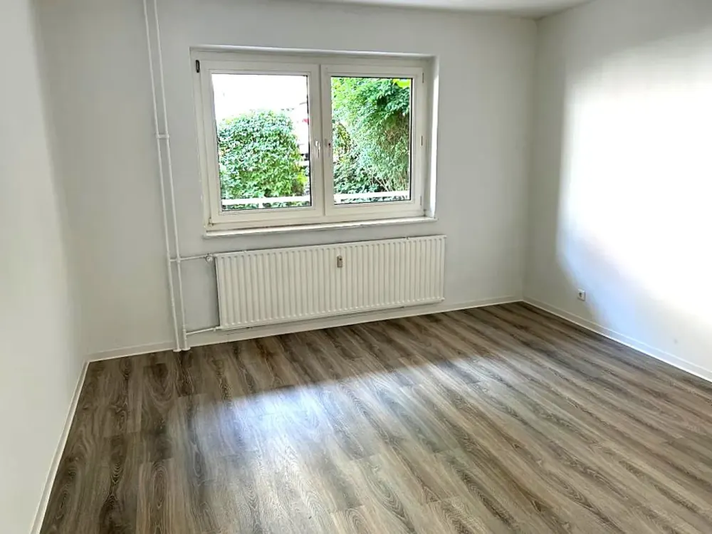 Neues Zuhause. Neue Geschichten. / New home. New stories.