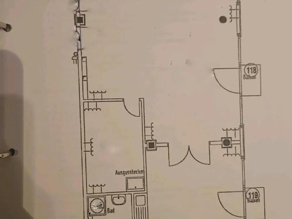 Großzügiges 105 m² Atelier-Loft mit 3 Balkonen (Köln-Nähe)