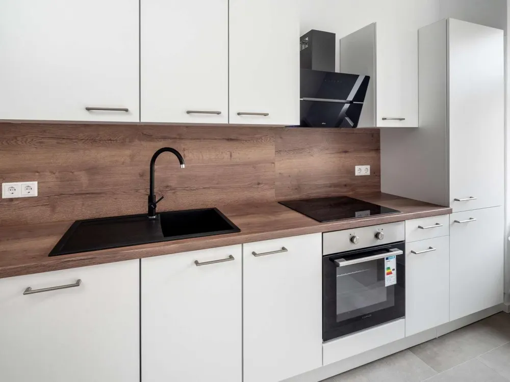 Einziehen und wohlfühlen, gepflegte 2-Zimmer-Wohnung mit Einbauküche