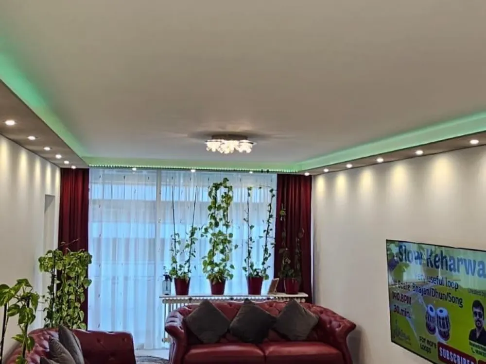 Modernisierte 4-Zimmer Wohnung mit großer Einbauküche in Türnich