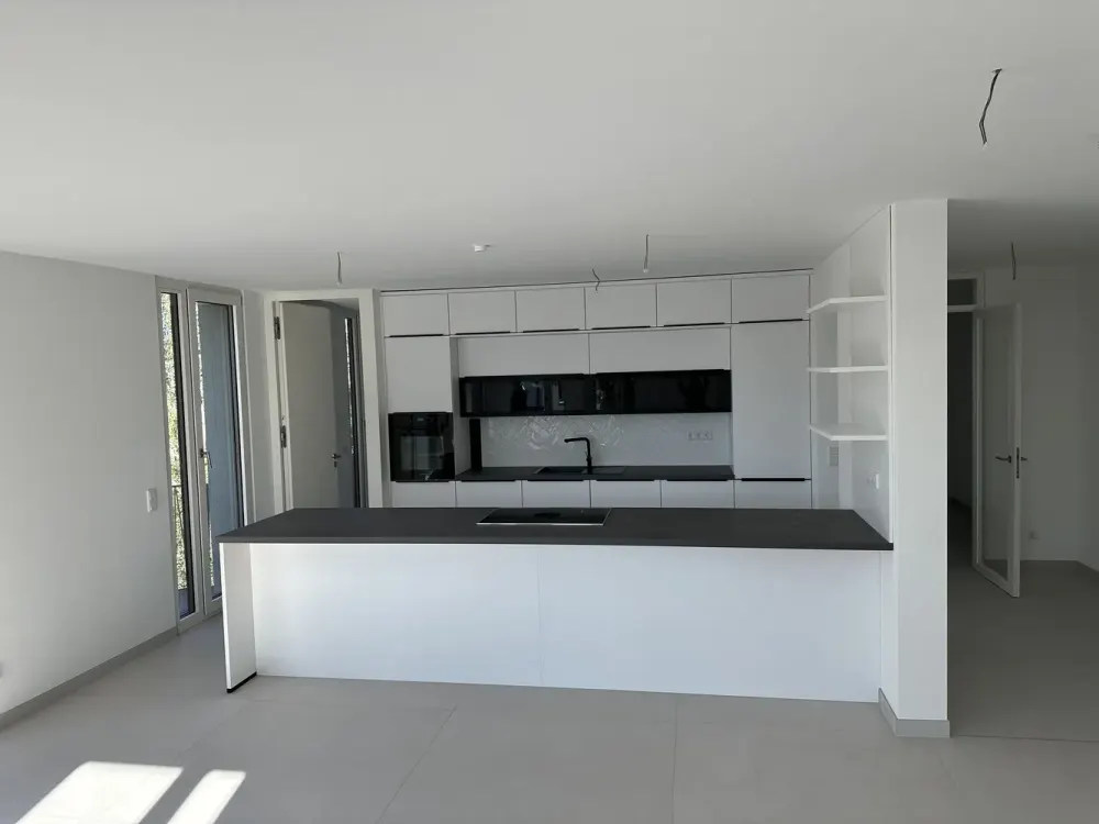 Ein Zuhause zum Genießen: Hochwertige 3-Raumwohnung mit viel Licht und Komfort