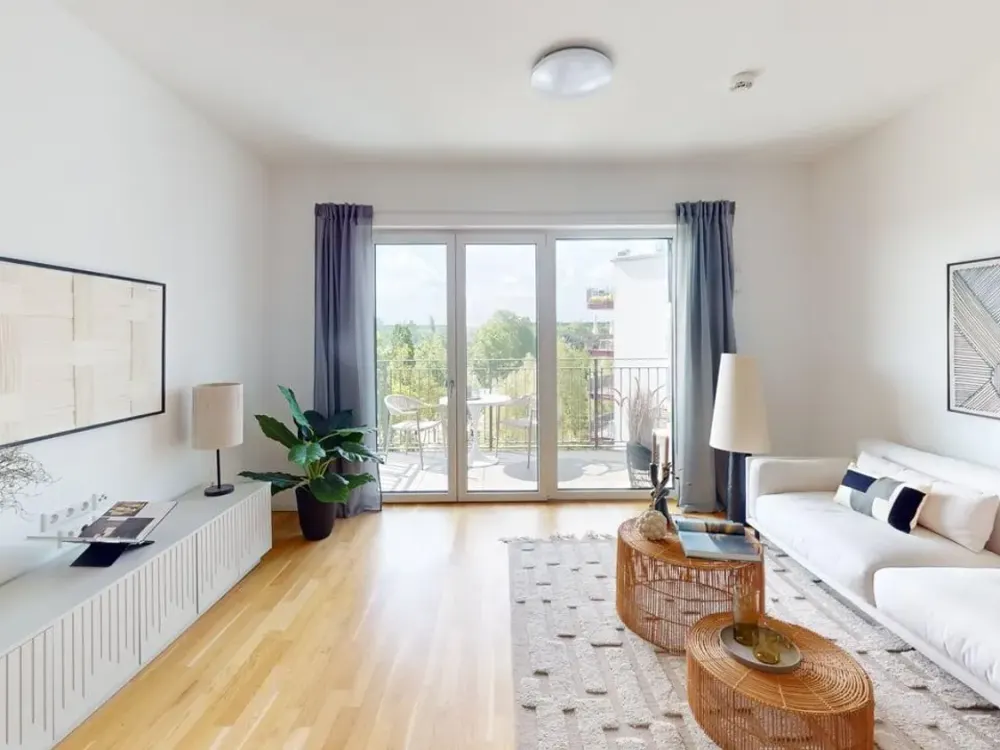 Exclusive 3-Room Apartment with Balcony & Two Bathrooms in Prime Location