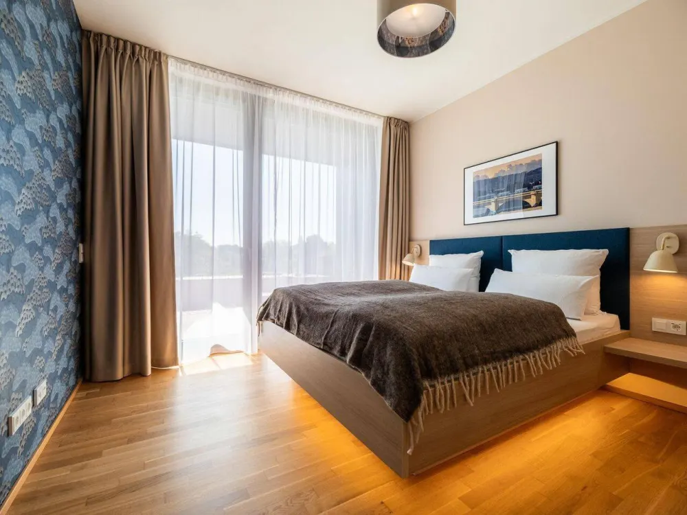 Exklusiver Erstbezug mit Elbblick in Dresdens Toplage