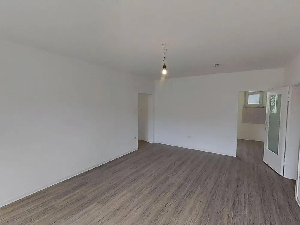 Large 4-Room Apartment with BALCONY and Lots of Comfort in Paderborn-Sennelager