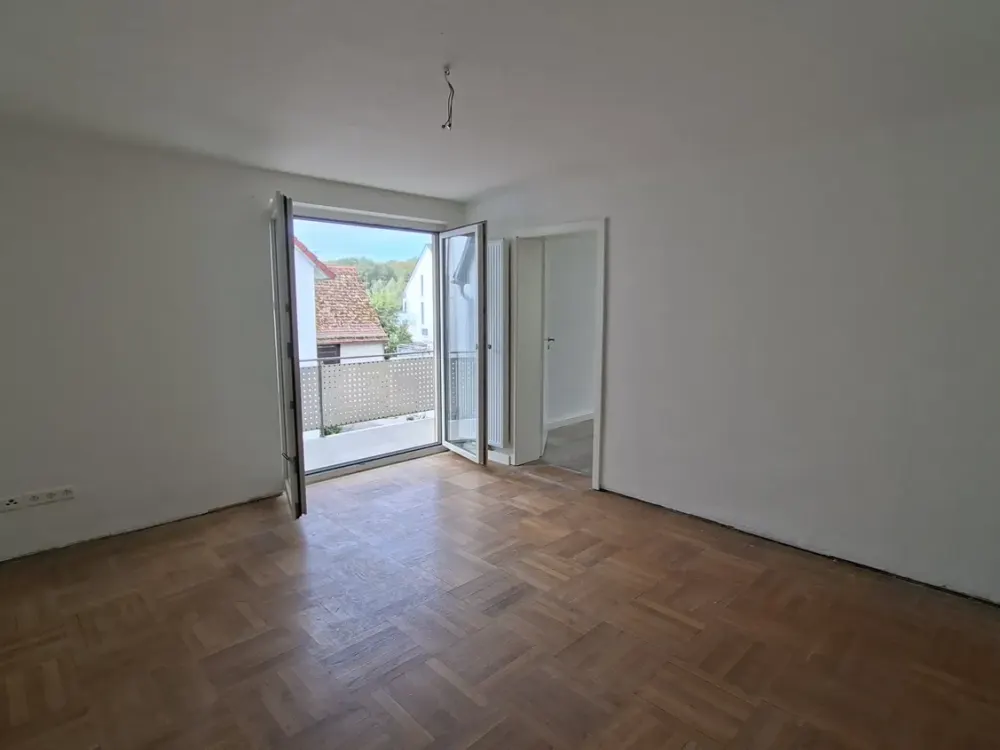 Neu renovierte 3-Zimmer-Wohnung