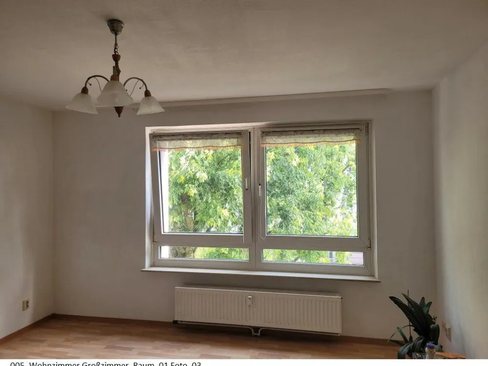 Eine exklusive, gepflegte 4,5-Zimmer-Wohnung mit Loggia und viel