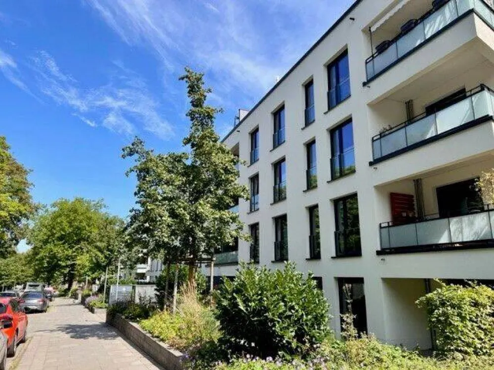 Familienfreundliche 4 Zimmerwohnung mit Terrasse zur Miete in Hamburg Langenhorn! Schnell sein lohnt sich!