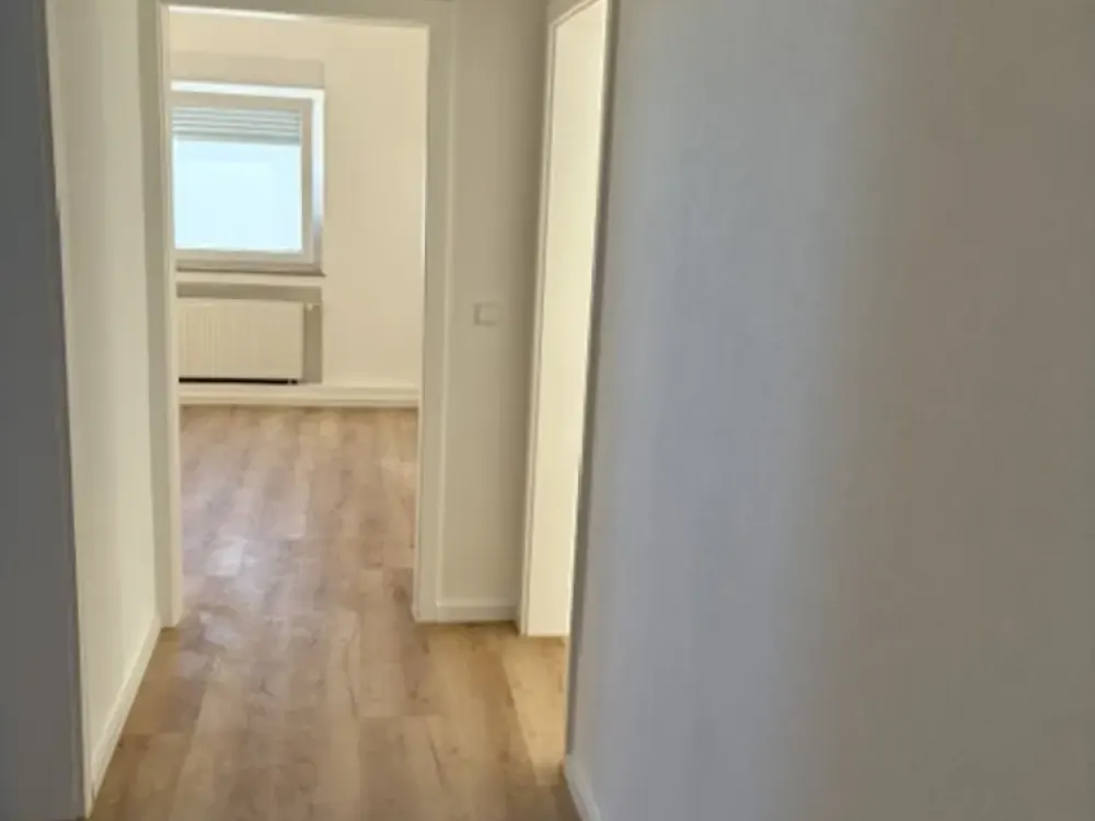 Schöne, ruhige Dachgeschosswohnung nähe Killesberg, komplett renoviert