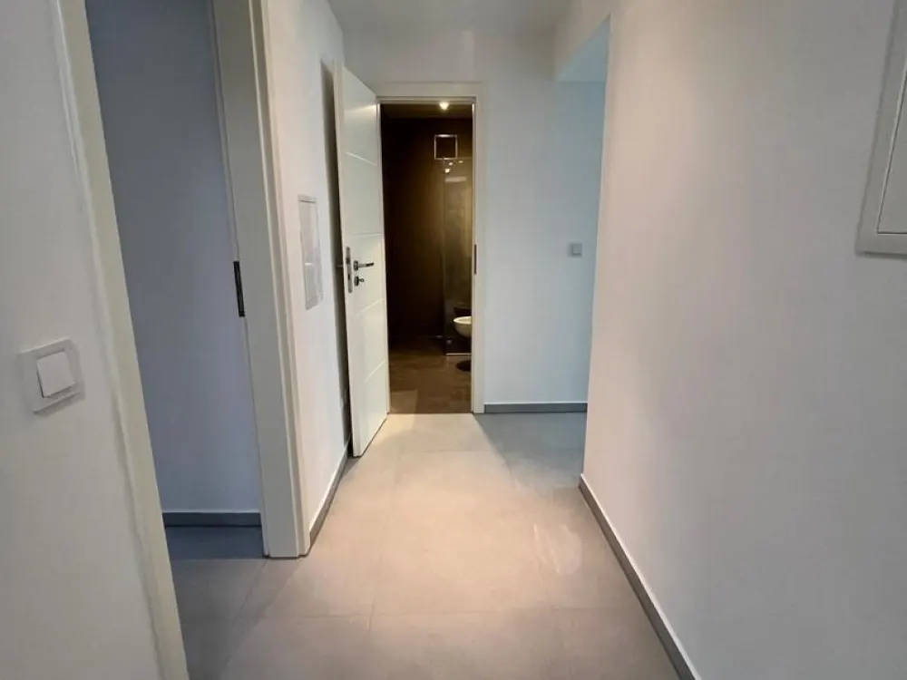 Frisch renovierte 2-Zimmer-Wohnung, 39 m², Stuttgart-Feuerbach, hell & top angebunden