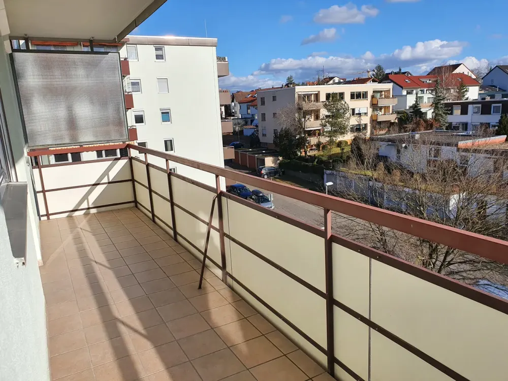 Helle 3-Zimmer-Wohnung mit EBK und Süd-Balkon