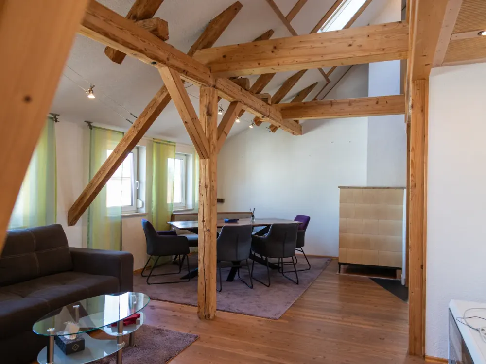 Modernisierte 4,5-Zimmer-Wohnung in Stuttgart-Stammheim