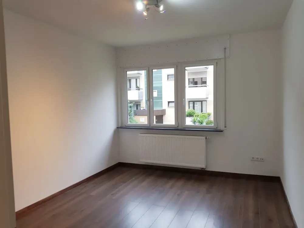 Home with 3 Rooms in Central Location of Stuttgart Ost