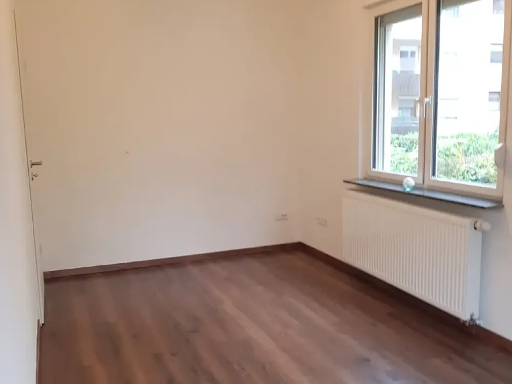 Home with 3 Rooms in Central Location of Stuttgart Ost