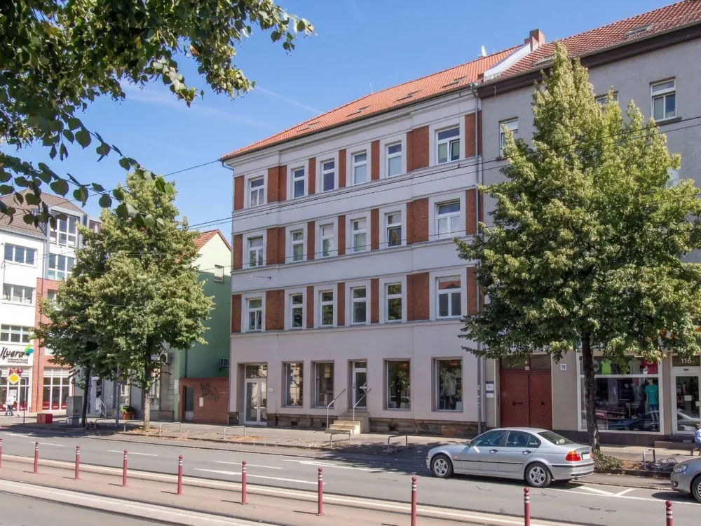 Zentral, gemütlich und modern: Ihre neue Zwei-Zimmer-Wohnung in Erfurt.