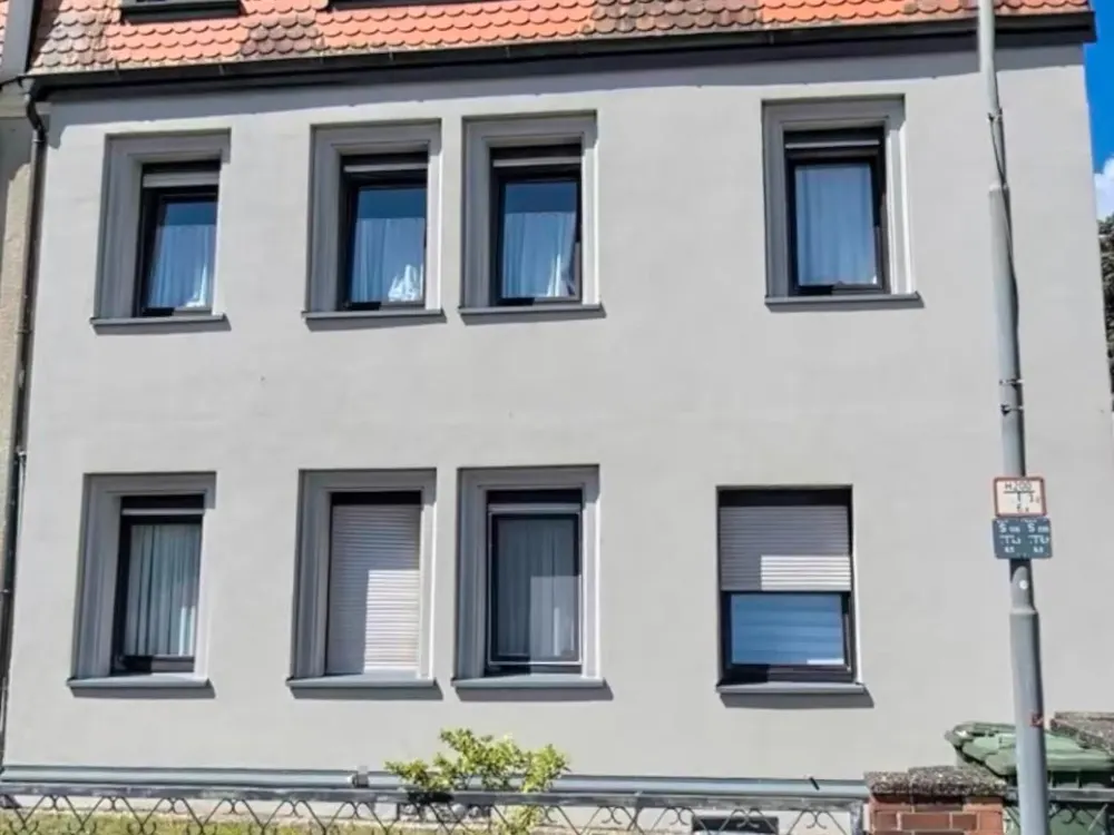 Gemütliche 1 Zimmer DG-Wohnung in sehr guter Lage