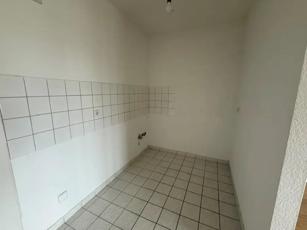 +++ Helle Singlewohnung in Naunhof +++