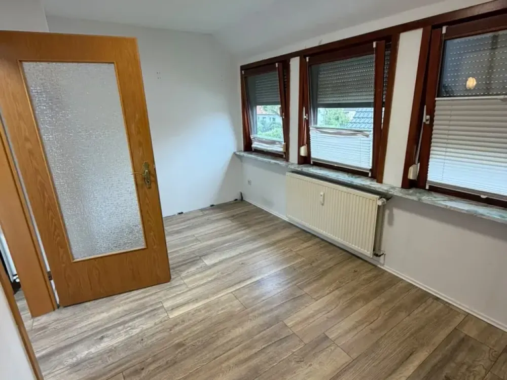 3-room apartment with balcony near Weserpark