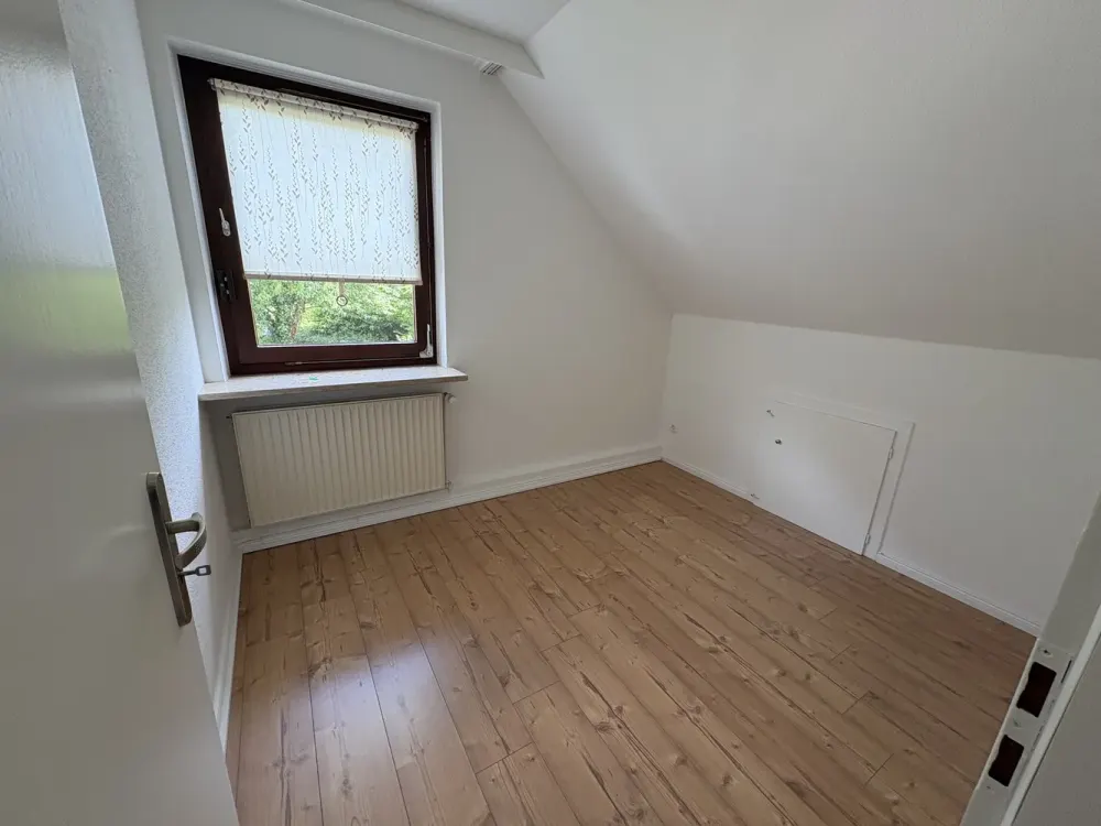 Zuhause mit drei Zimmern in Prisdorf für Einzelperson