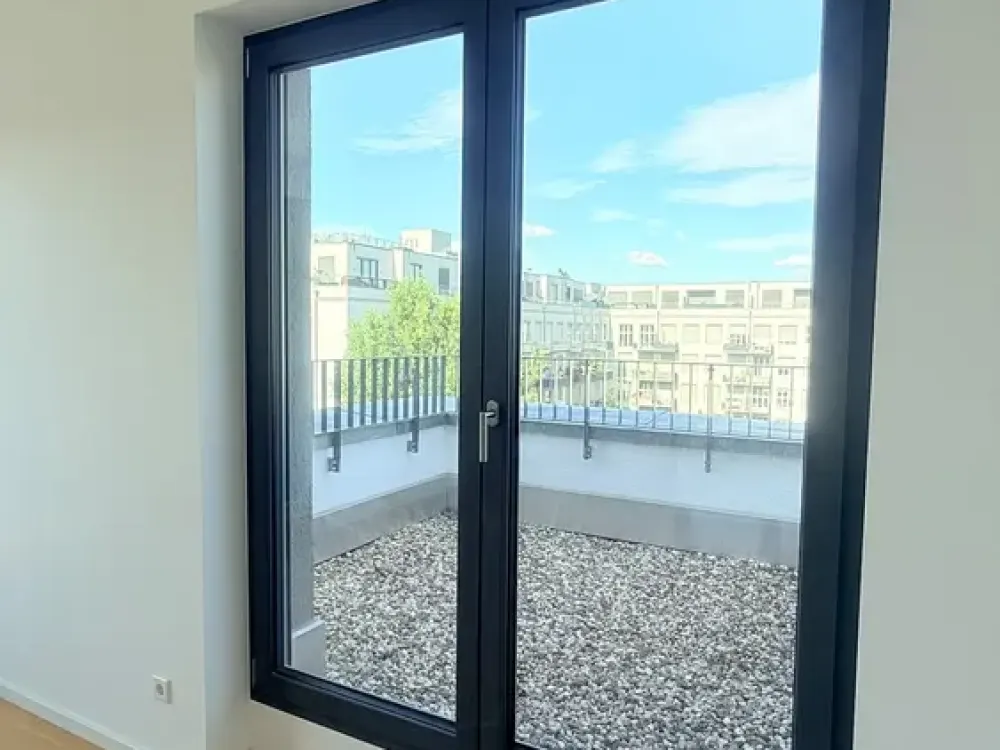Luxuriöses 3-Zimmer-Penthouse mit 125 m² und Dachterrasse, Erstbezug in Steglitz-Zehlendorf