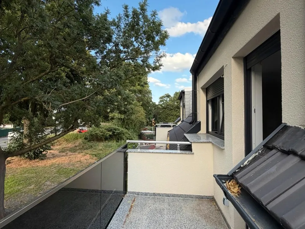 Moderne Dachgeschoss Wohnung im Neubau
