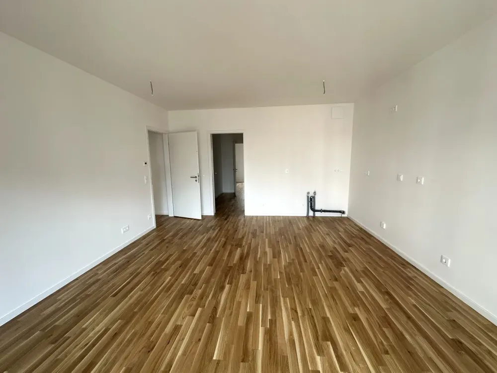 First occupancy 4-room apartment with balcony in Dresden-Friedrichstadt