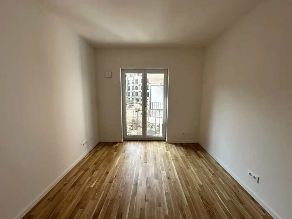 First occupancy 4-room apartment with balcony in Dresden-Friedrichstadt