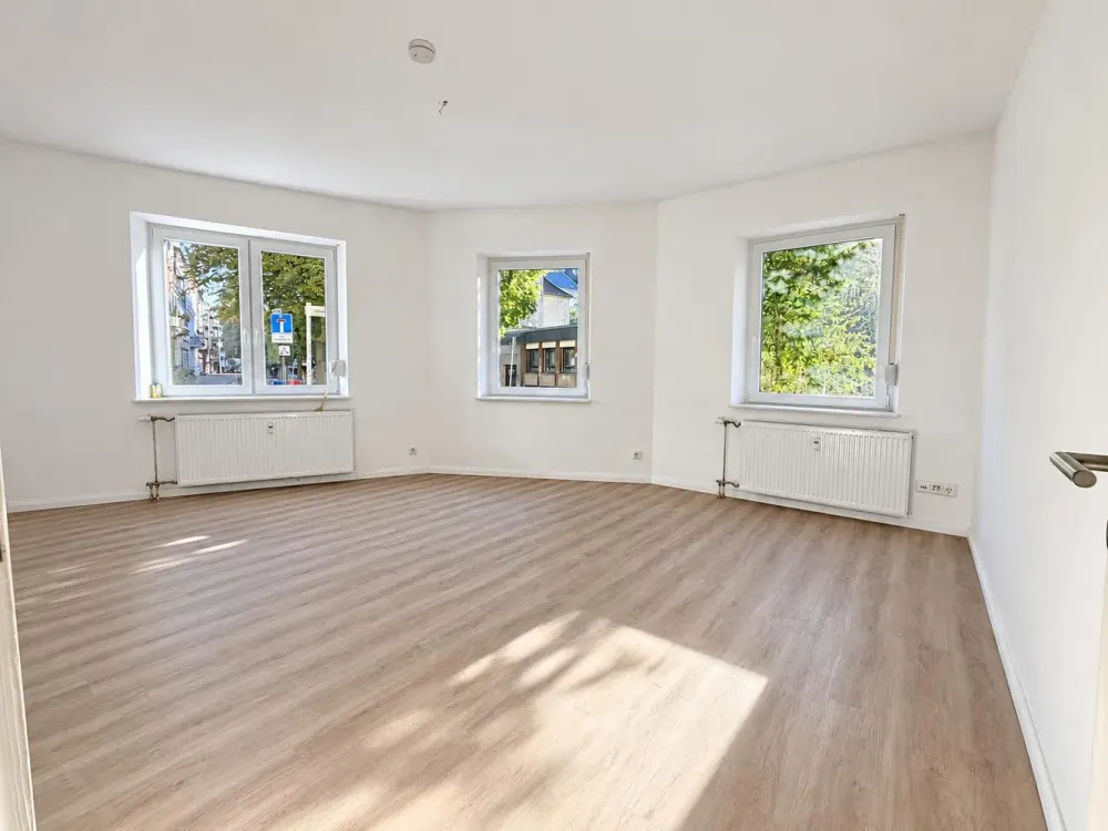 Helle und großzügige 4-Zimmer-Erdgeschosswohnung in Krefeld